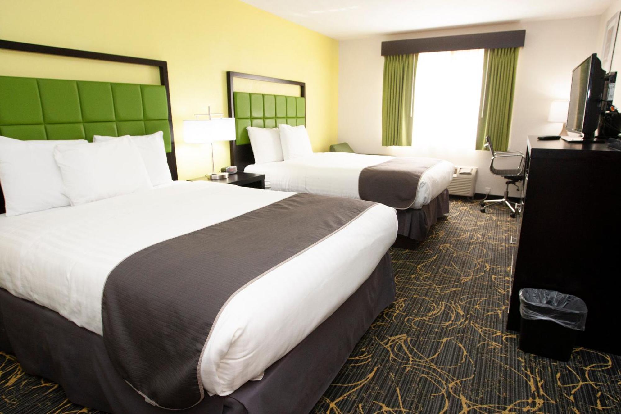 Americinn And Suites By Wyndham Delafield-Waukesha-Milwaukee Cameră foto